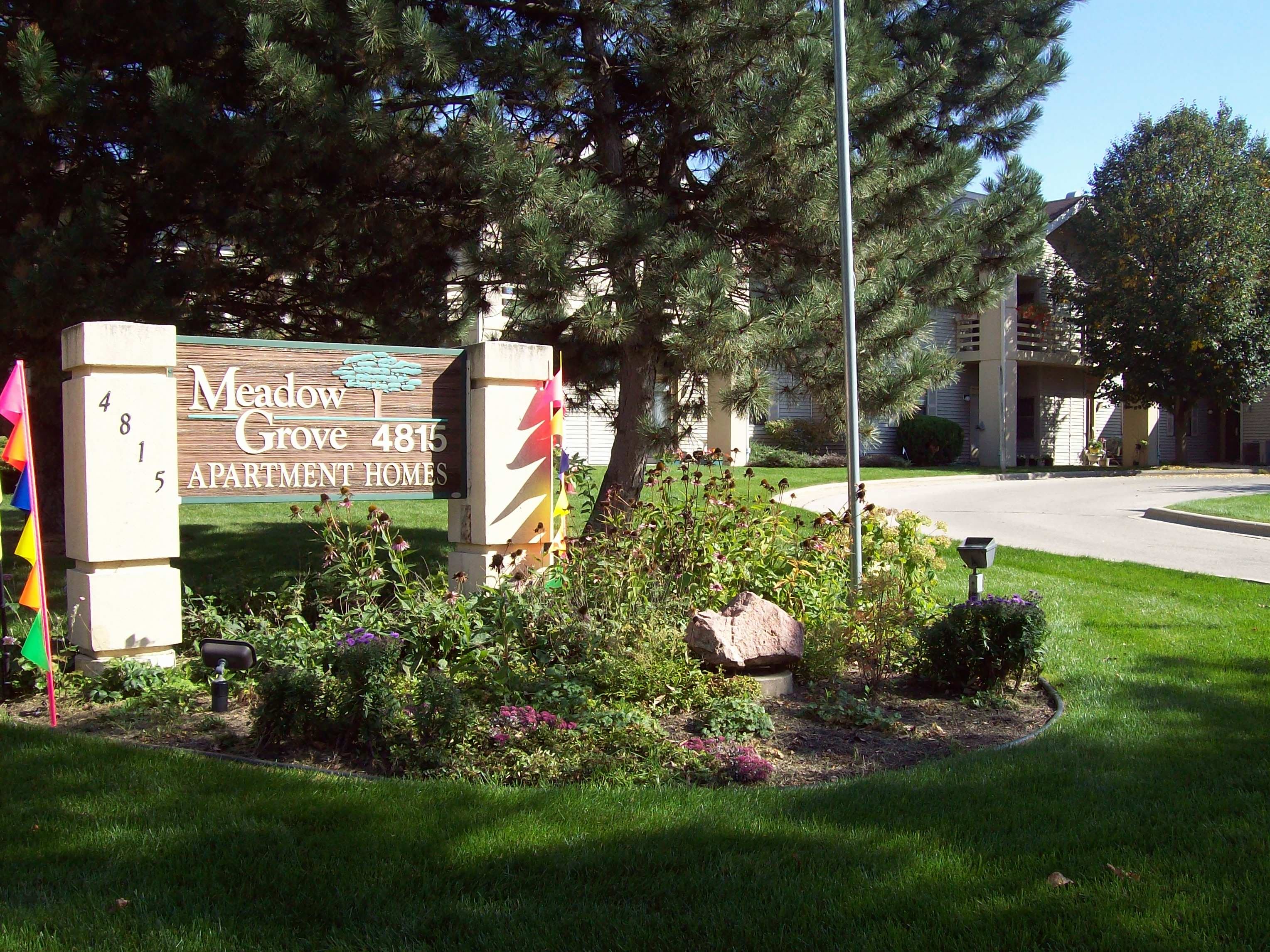 Meadow Grove Apartments
