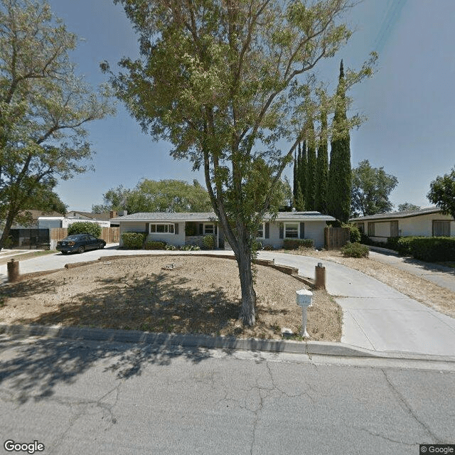 street view of West Palmdale Manor